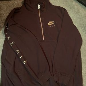 Nike burgundy half zip sweatshirt